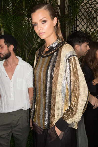 Look 57